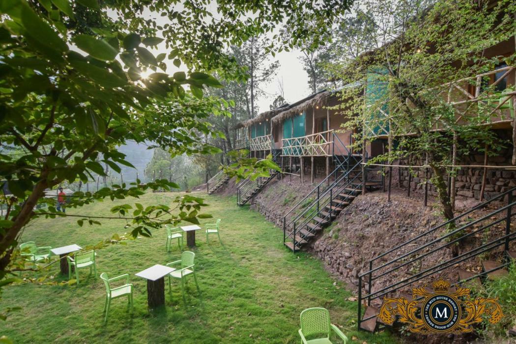 The Mud House Resort Kasauli Esterno foto