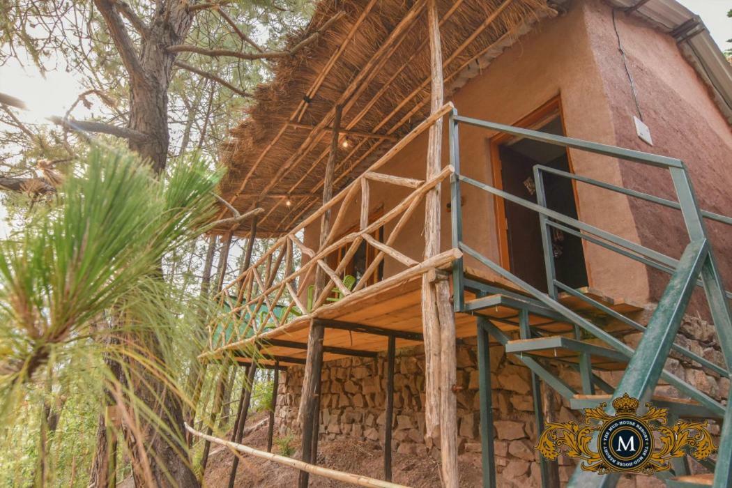 The Mud House Resort Kasauli Esterno foto