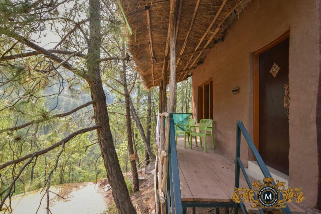 The Mud House Resort Kasauli Esterno foto