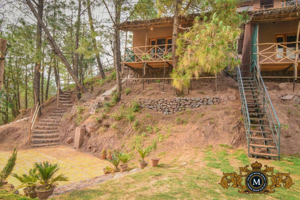 The Mud House Resort Kasauli Esterno foto