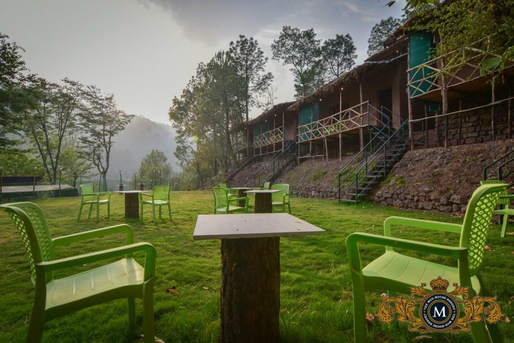 The Mud House Resort Kasauli Esterno foto