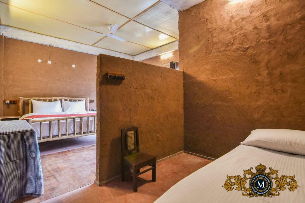 The Mud House Resort Kasauli Esterno foto